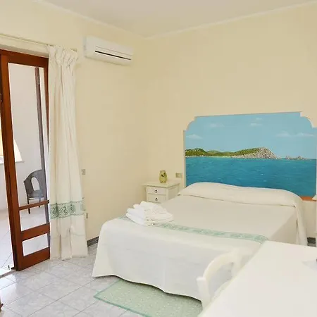 Guest house S'apposentu 4*